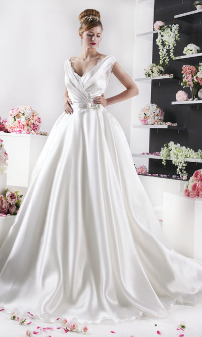 Robe de mariée grande taille princesse Paris