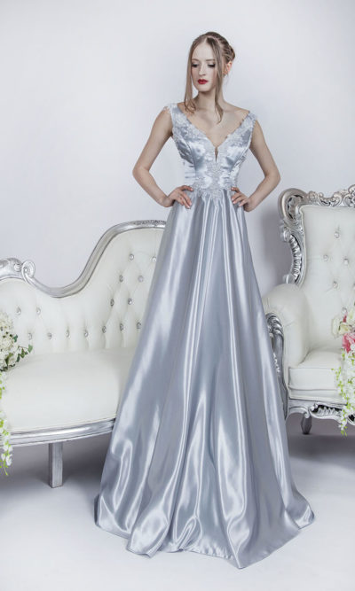 Robe de soirée brillante argentée avec dentelle crème