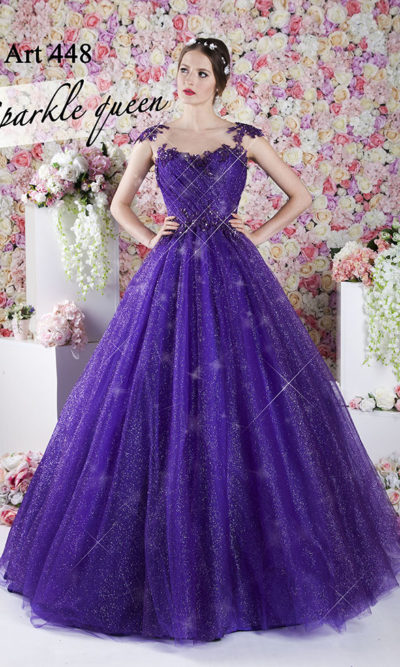 Robe de bal scintillante couleur violette