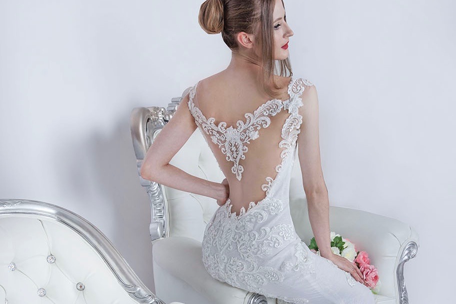 Robe de mariage tendre et sexy avec transparence