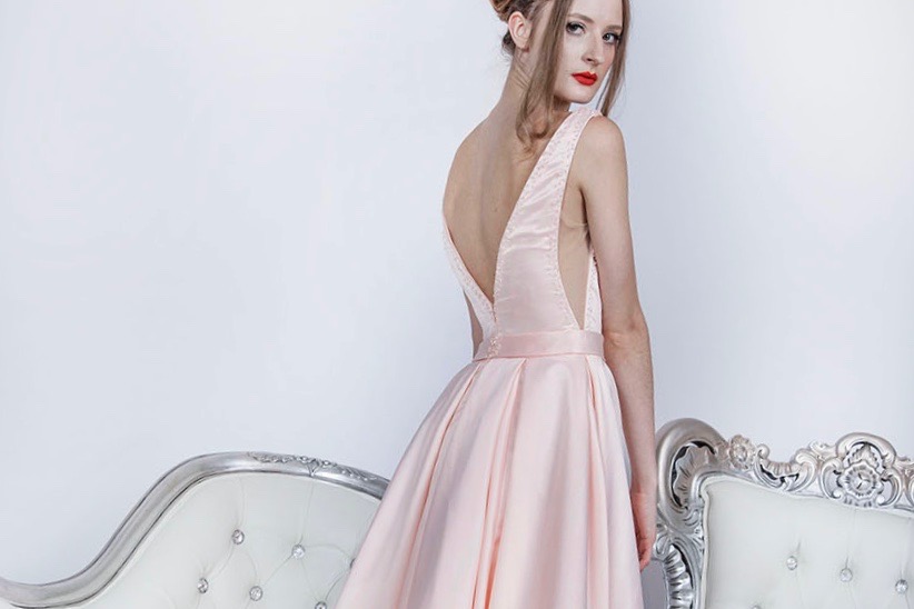 Robe de soirée de couleur pêche pastel