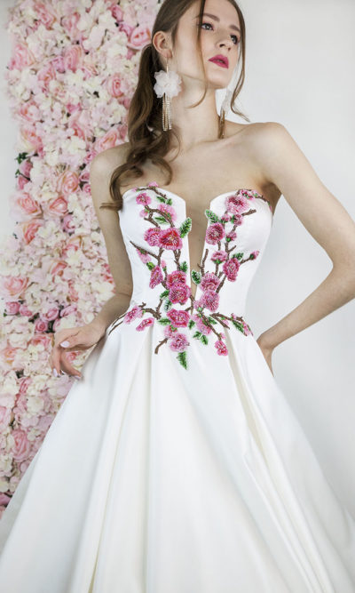 Robe de mariage de couleur rose