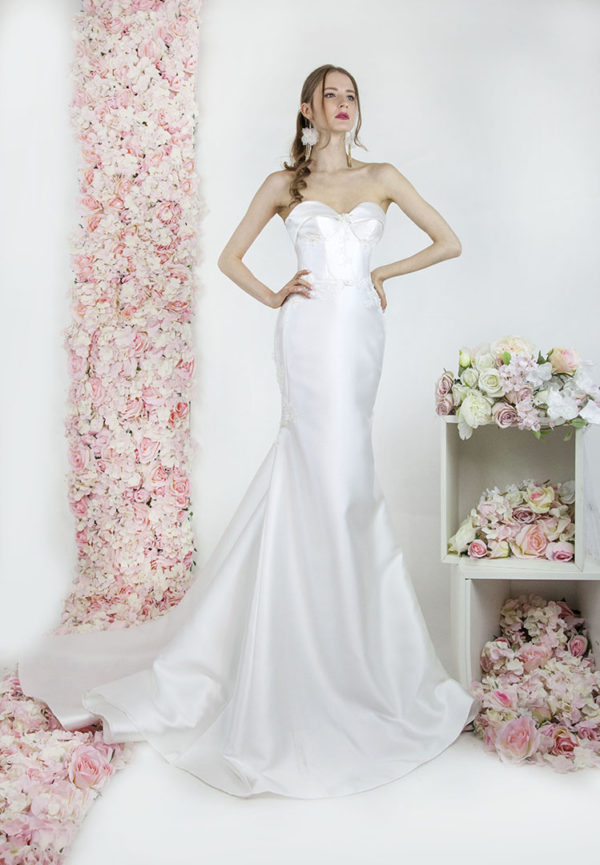 Robe de mariée créateur Paris en mikado satin sirène