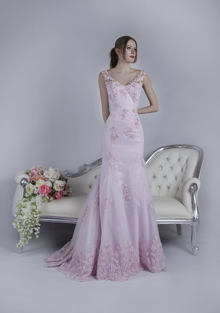 Robe Princesse Rose sur Mesure pour Mariage et Cérémonie