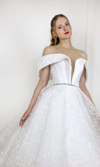 Robe de mariée princesse avec un décolleté sexy