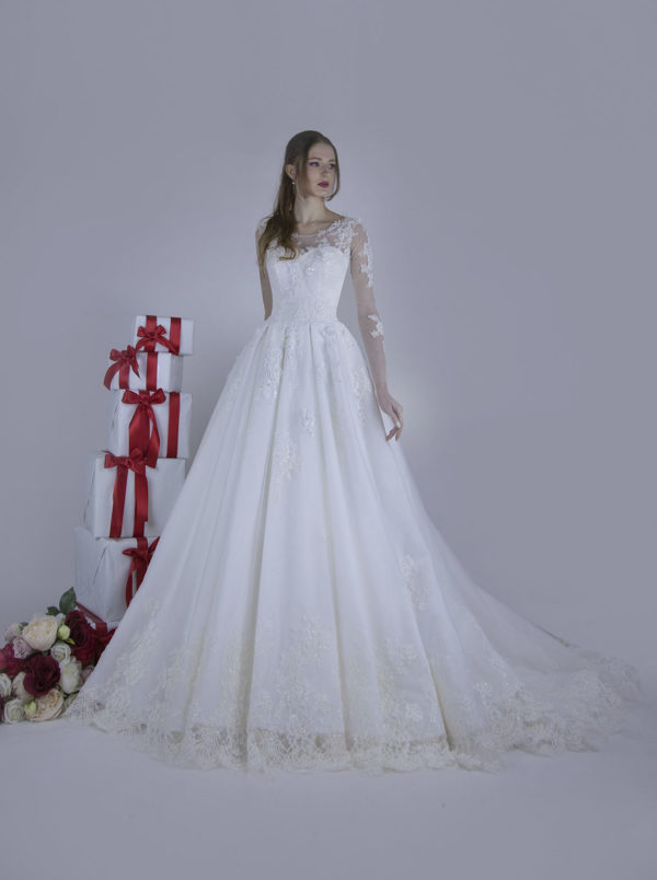 Très belle robe de mariée Paris