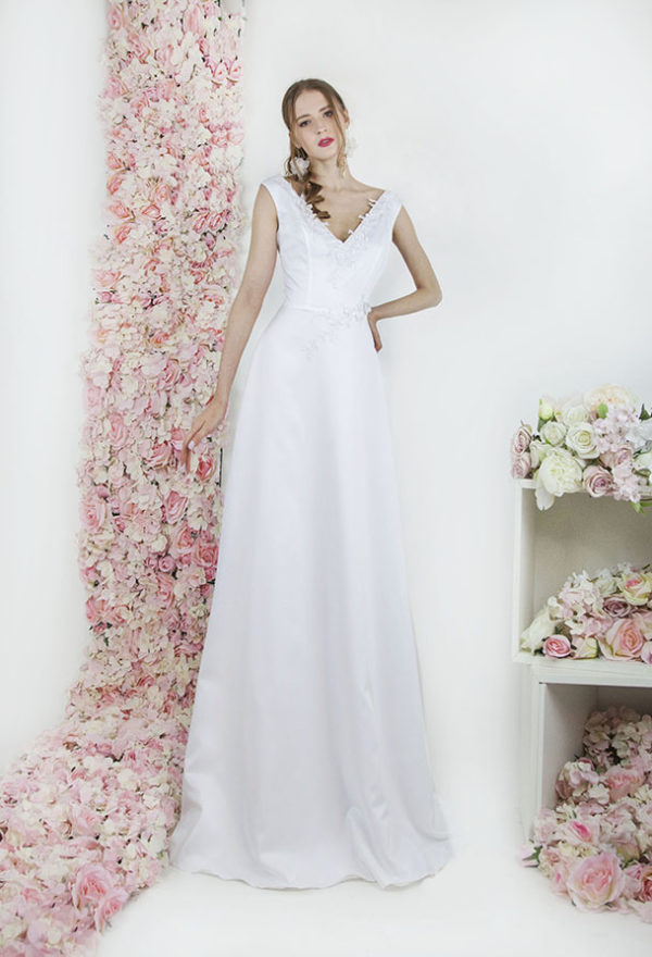 Robe de mariée jupe fluide et simple style empire