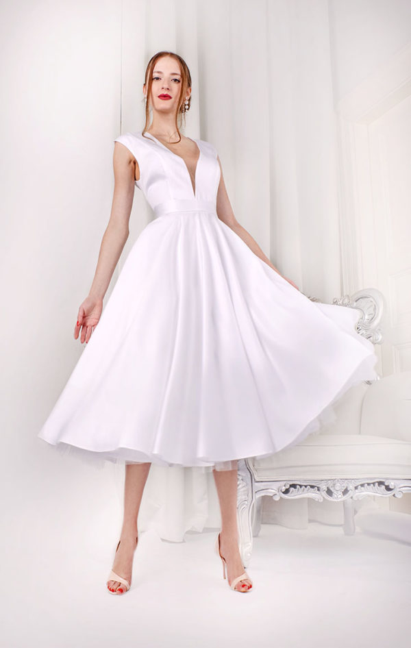 Robe de mariage courte et simple