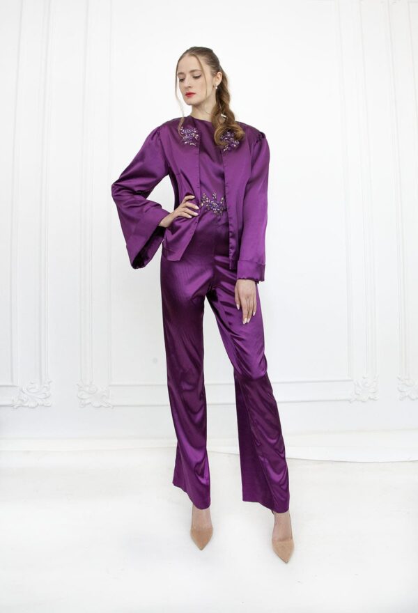 Combinaison de mariage lila violet avec veste